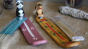 Eğlenceli Hayvan Figürlü El Yapımı Tütsülük ve Tütsü Seti (30 cm)